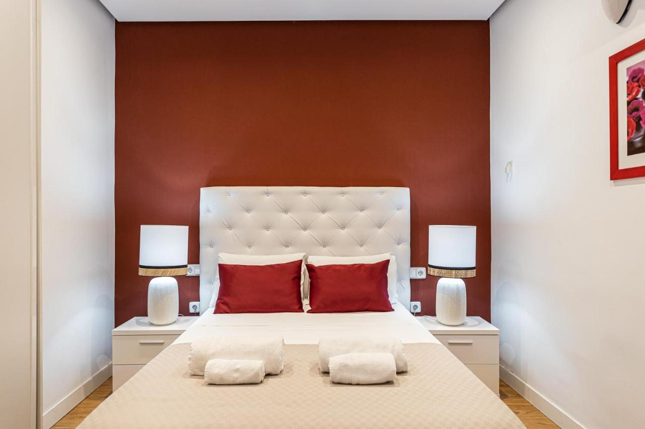 Waou Apartamentos En Sol Superior 2 Madrid Exterior photo